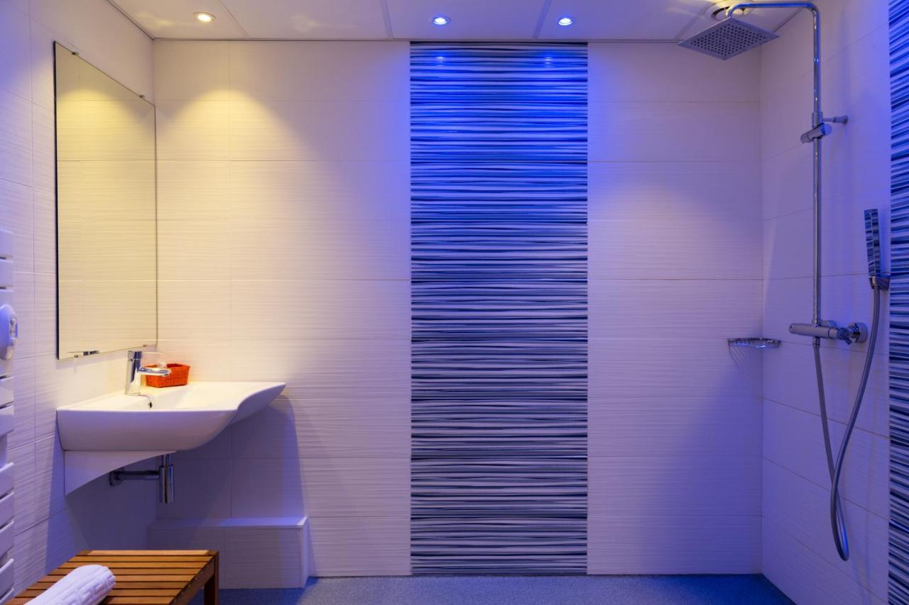 Logis Hotel Corintel Bordeaux Est Трс Экстерьер фото